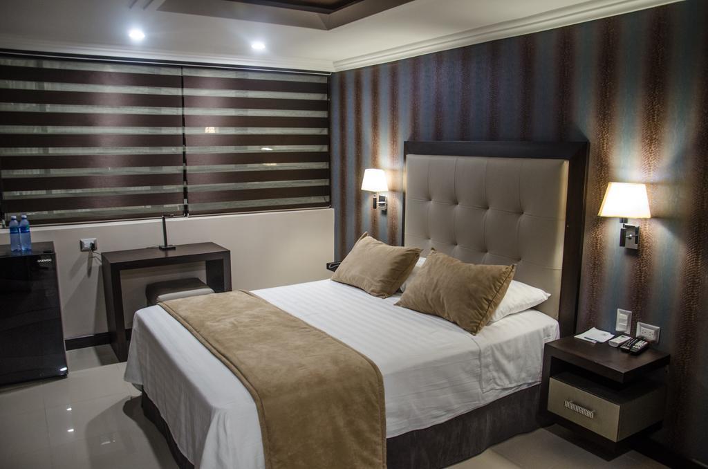 Hotel Veuxor Machala Szoba fotó